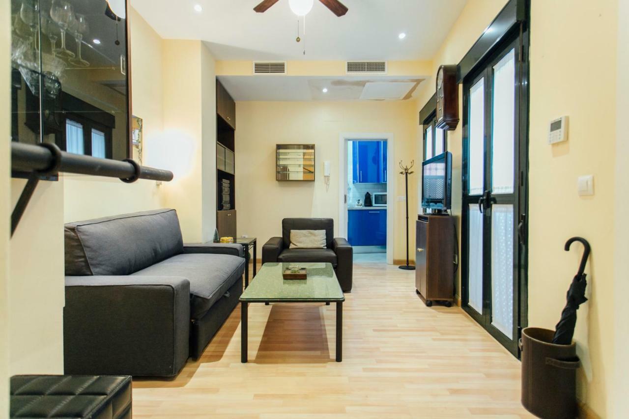 Apartamento Bright Duplex W/ Terrace Sevilla Exterior foto