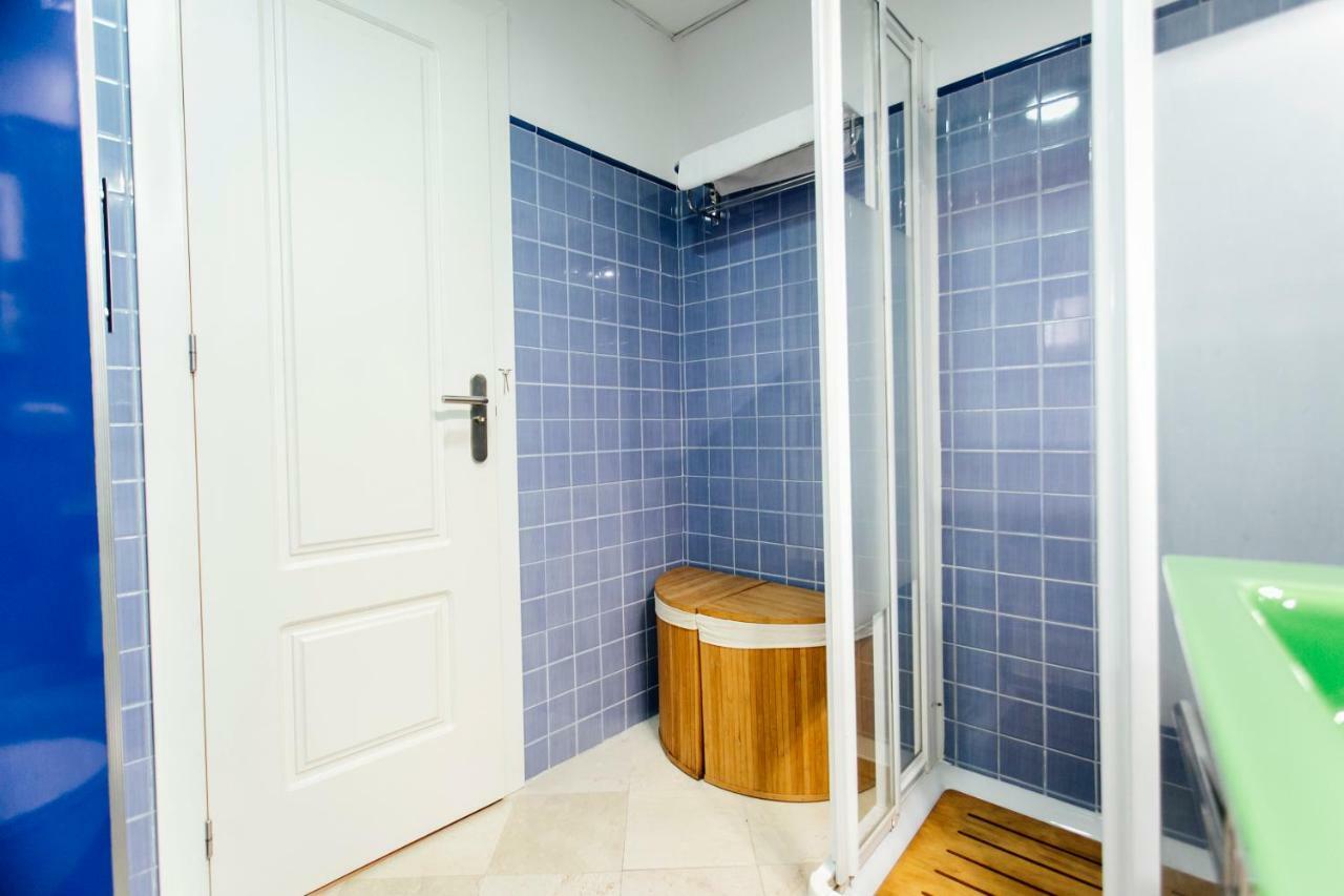 Apartamento Bright Duplex W/ Terrace Sevilla Exterior foto