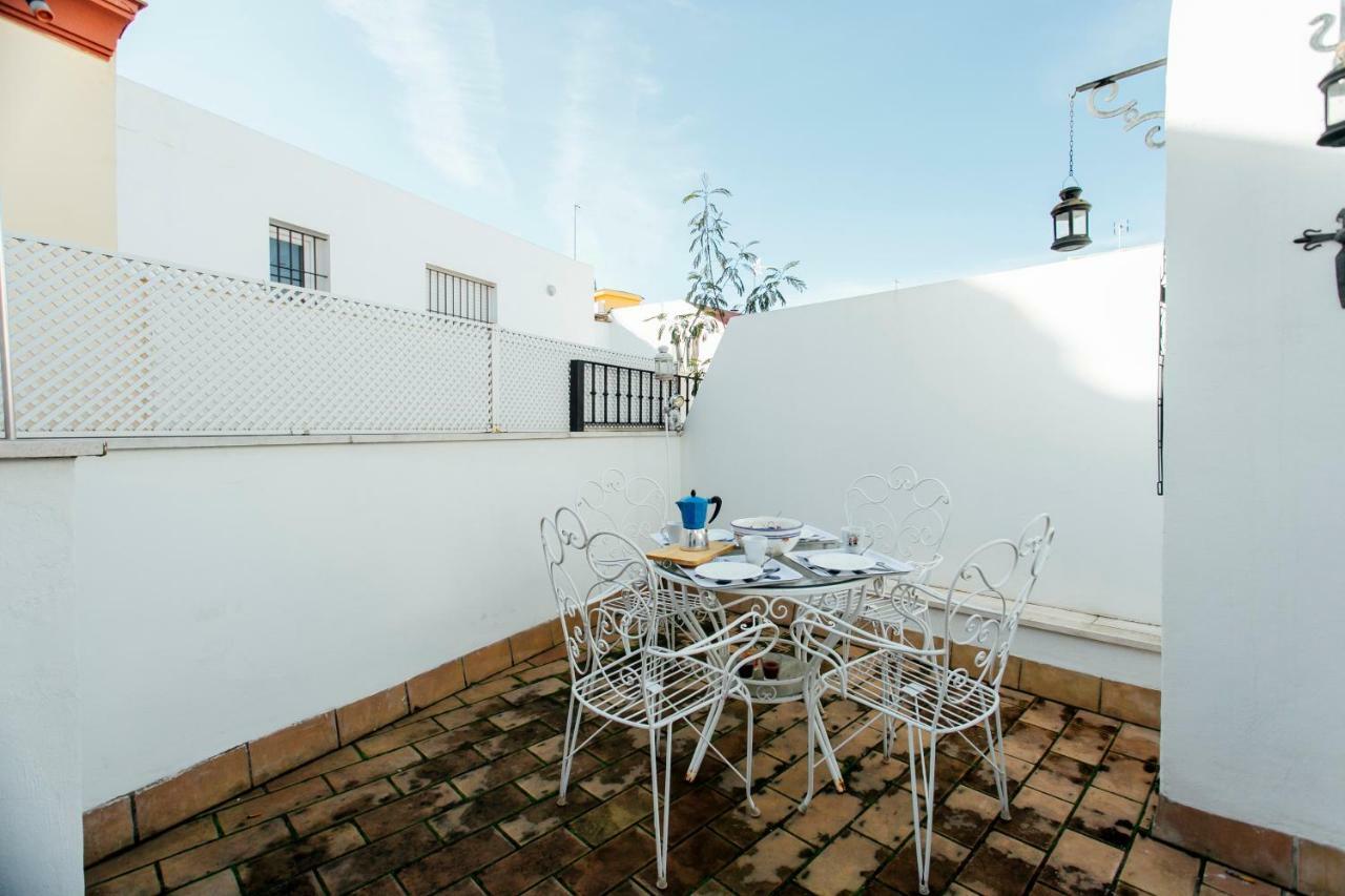 Apartamento Bright Duplex W/ Terrace Sevilla Exterior foto